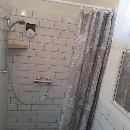 Edina Vintage Vendeghaz Мошонмадьяровар